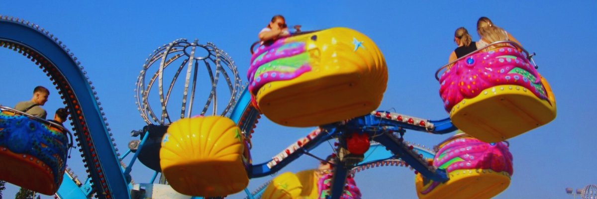 Fahrgeschäft auf dem Pfingstmarkt