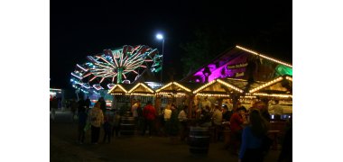 Essens- und Getränkestadt auf dem Pfingstmarkt