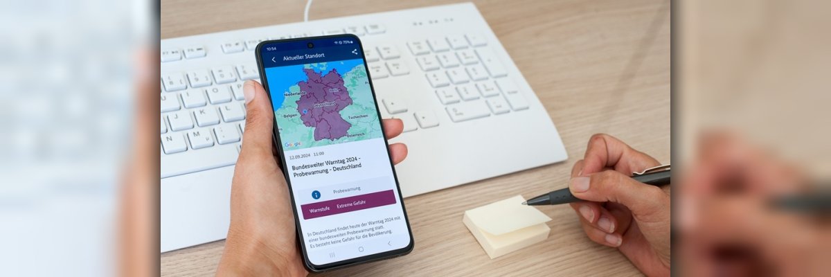Ansicht der Nina-Warn-app auf einem Smartphone